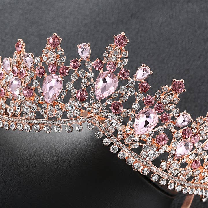 Happy Dream Gifts – Großhandel Tiara – Damen – Goldkronen-Kopfschmuck, rosafarbener Kristall-Strass-Haarschmuck1