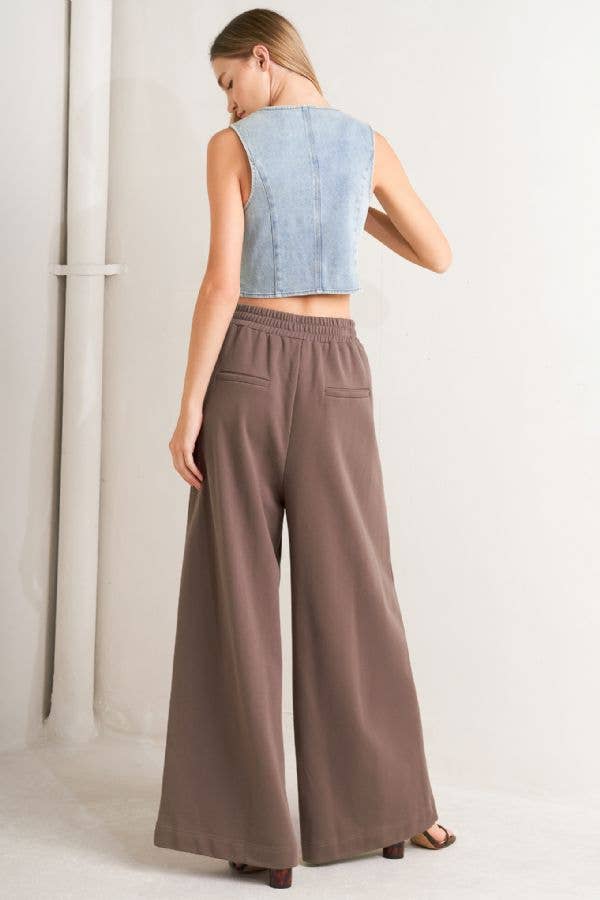 Brown A solid knit pant - FP1399 for wholesale on Faire5
