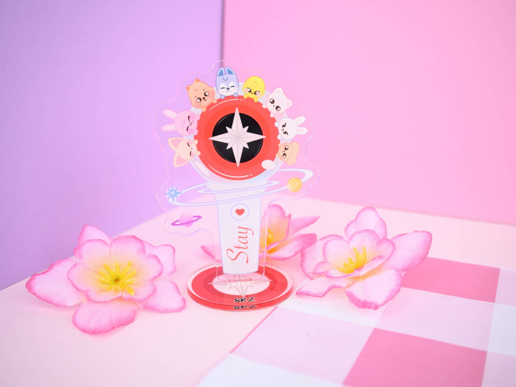 Kawineko – wholesale Dekorativ statyett – Akrylställ Stay Stray Kids ljusstav skzoo kpop9