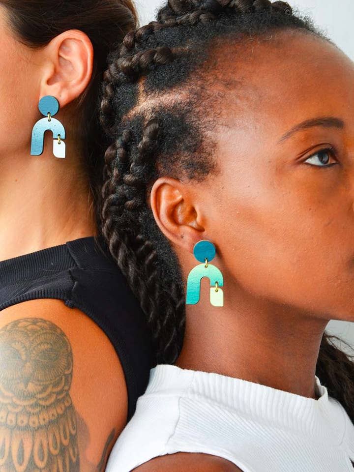 Orecchini Pendenti Aurora per la vendita all'ingrosso da parte di Pithy