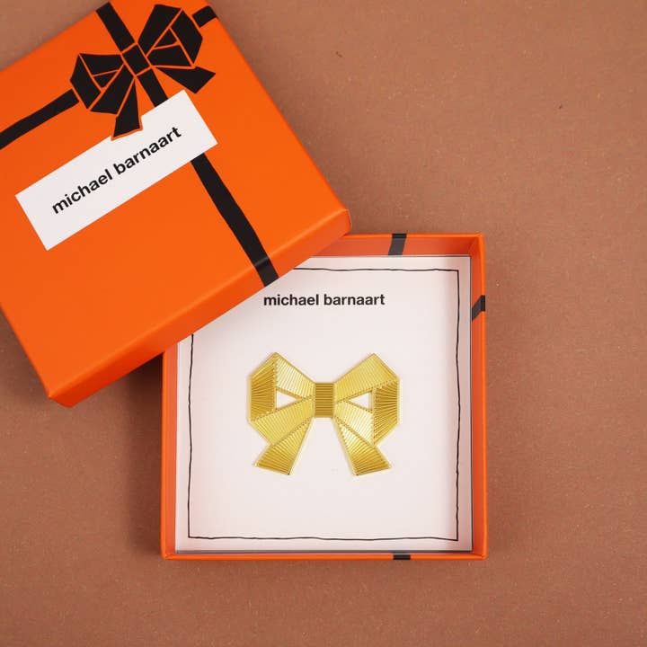 Bow brooch (numbered) for wholesale by Michael Barnaart
