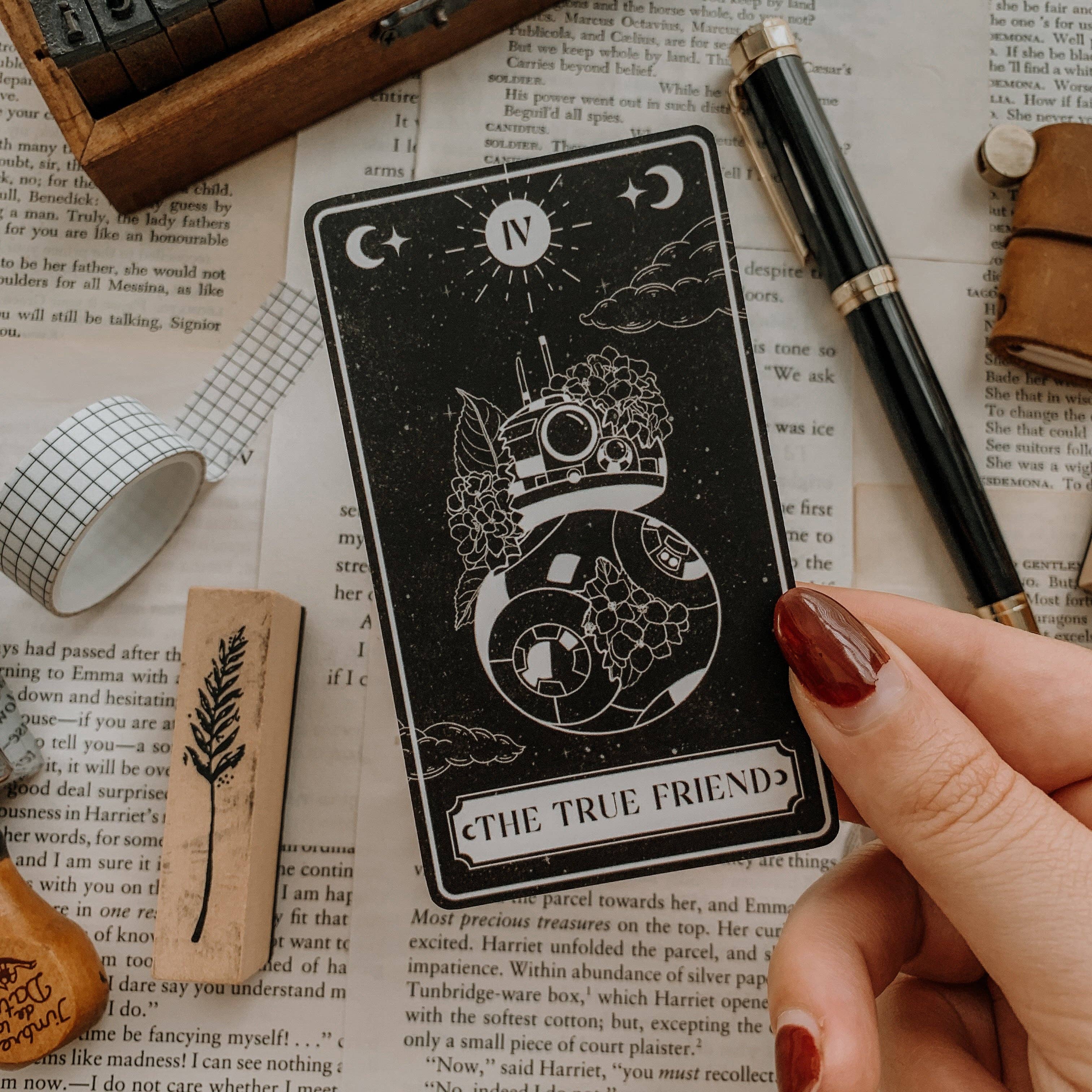 Savannah Scribbles Shop - Wholesale Tarot Cards - Star Wars Tarot Cards6