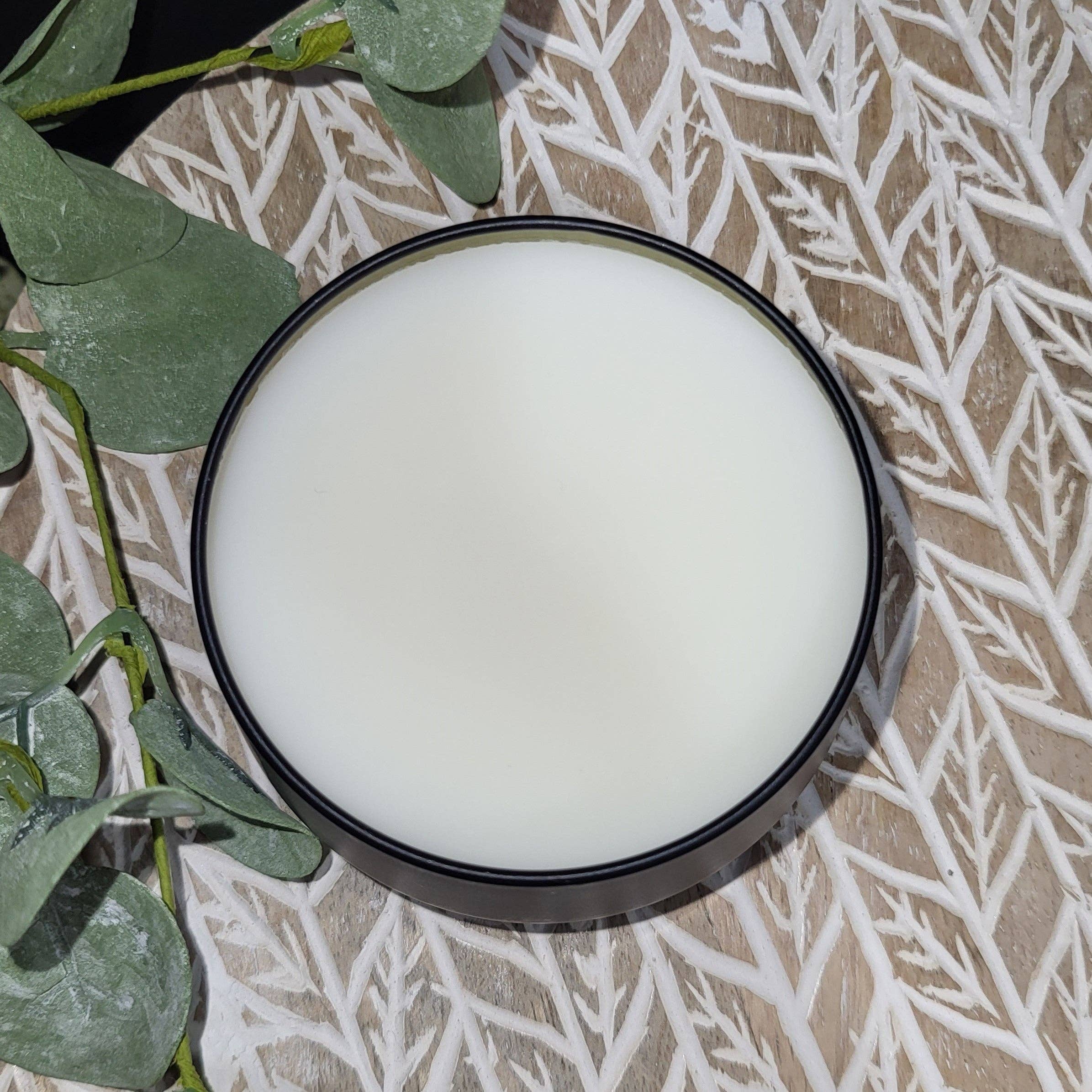 Faith & Wildflowers - Vendita all'ingrosso Candele da viaggio - Surrender, candela Wickless da 4 oz, in legno di mogano e teak1