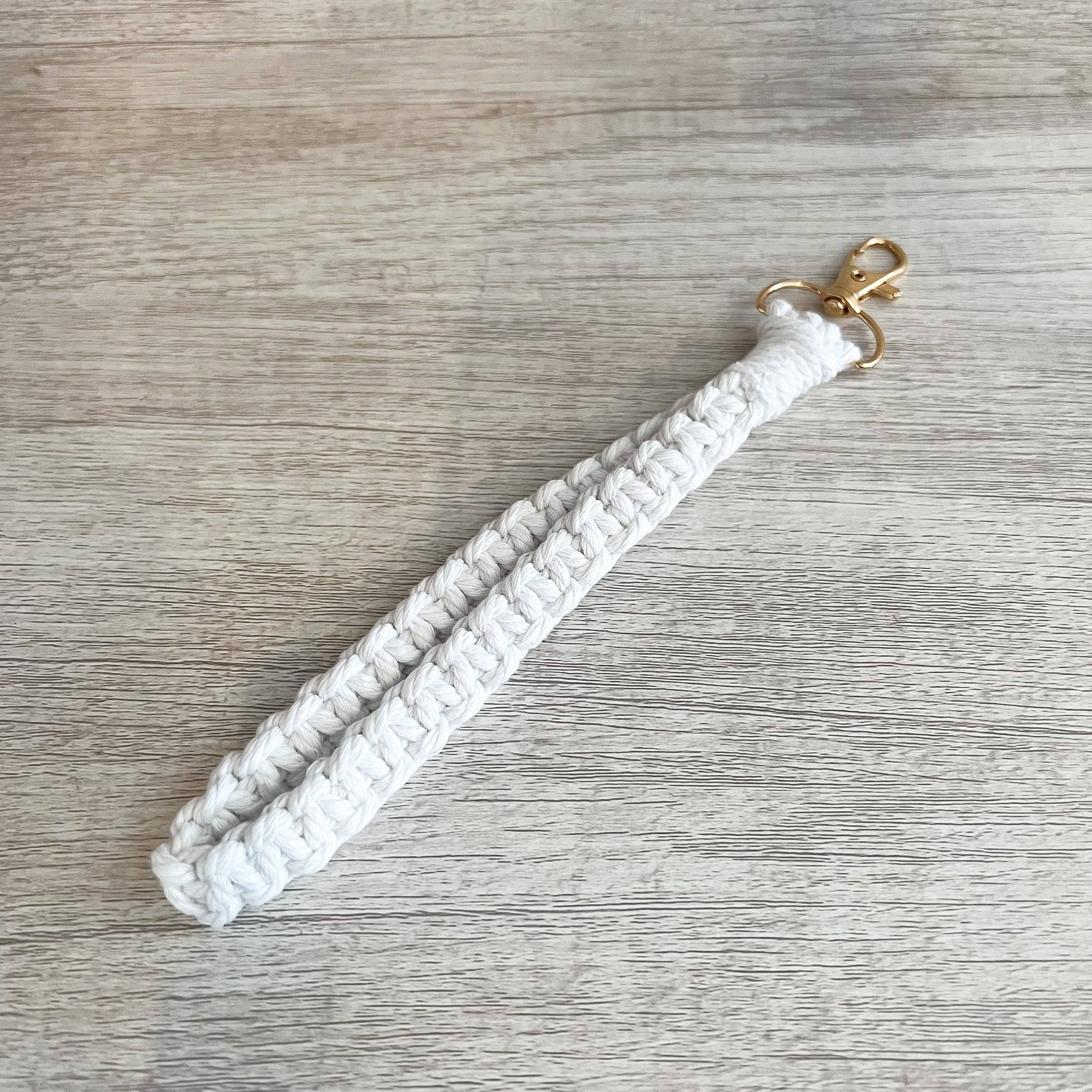 Sweettine Wholesale - Wholesale Keychain - Women's - Macrame Box Wristlet Key Chain0
