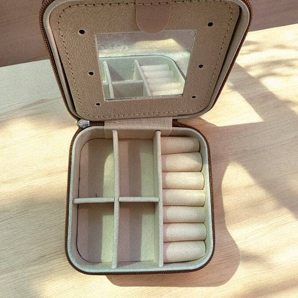 Andrea Bijoux - Wholesale Jewelry Box/Organizer - WESTERN PATTERN METAL PLATE JEWELRY BOX4