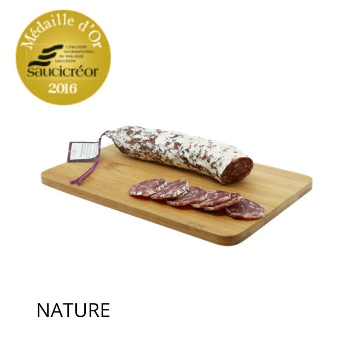 Saucisson fait en Auvergne Nature pour la vente par La cerise sur l'apéro