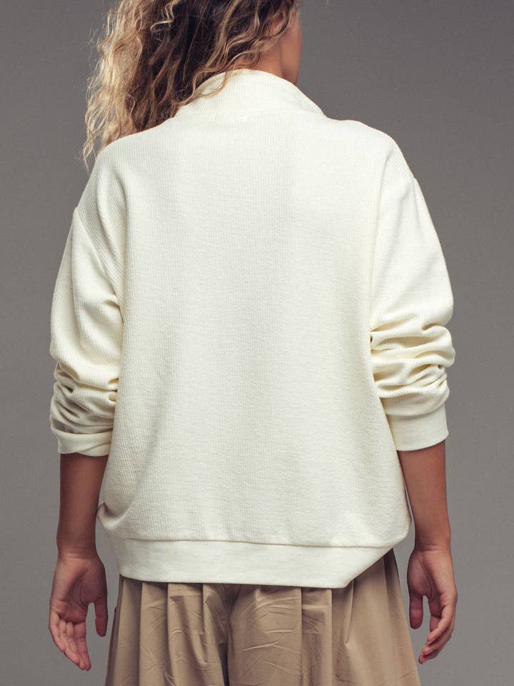 Urban Daizy - Wholesale Sweatshirt - Women's - Vintage Washed Quarter Zip Ribbed Sweatshirt12