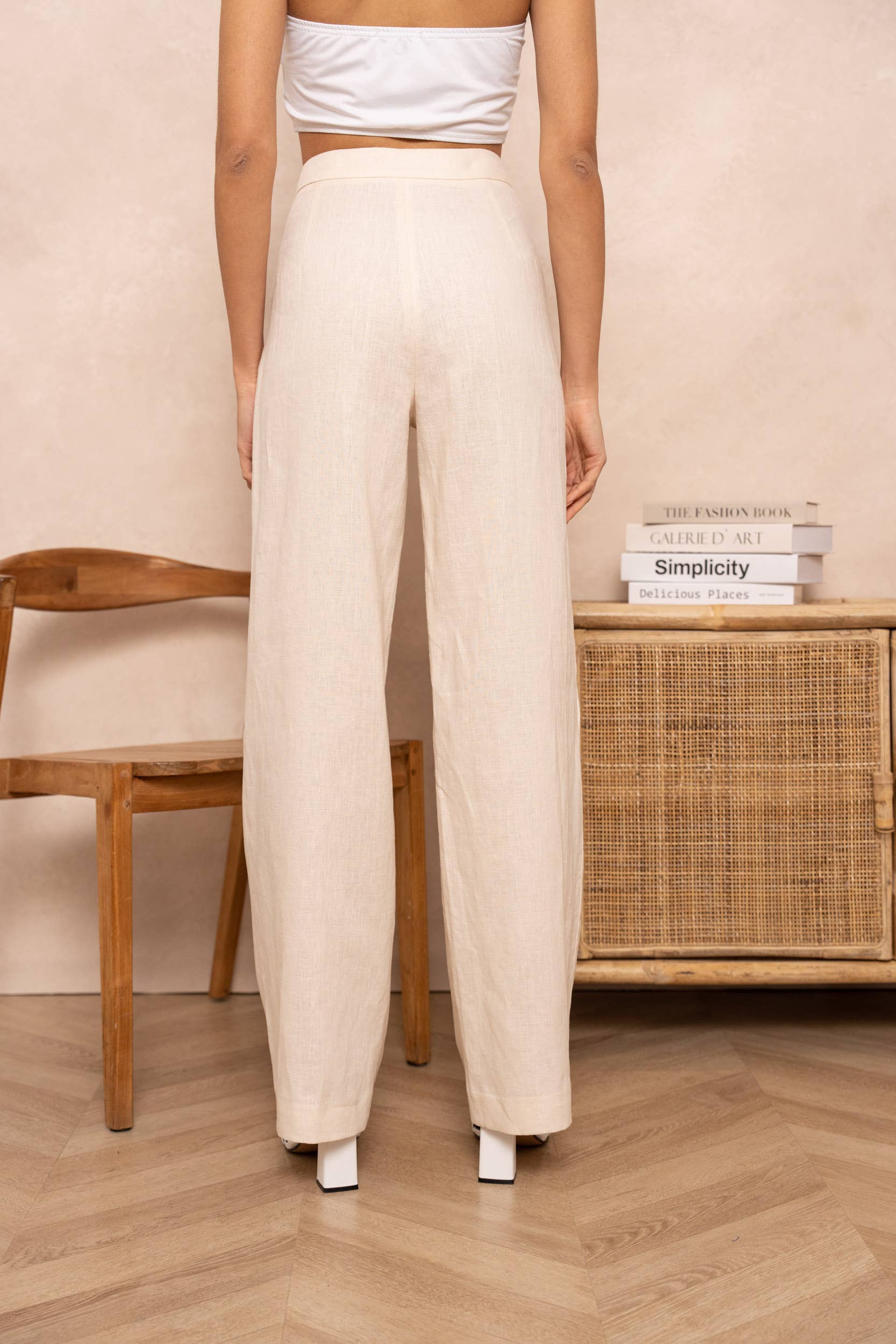 Attentif Paris - Wholesale Pants - Women's - [Linen] Plain straight trousers in premium quality linen24