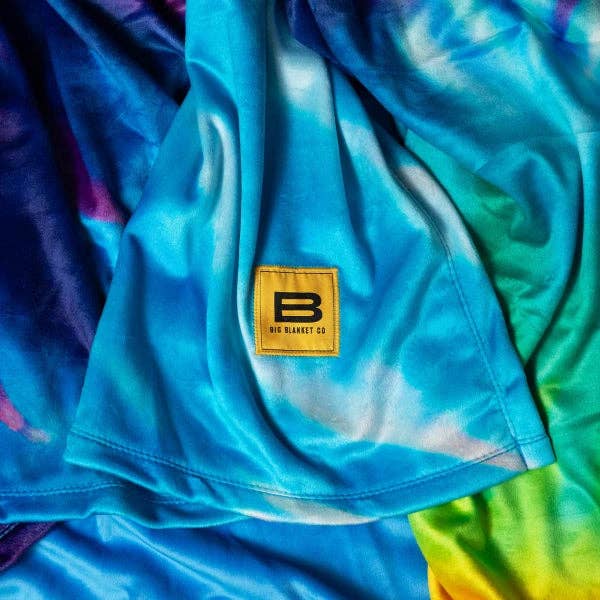 Big Blanket Co - Wholesale Throw Blanket - Original Stretch™ Blanket57