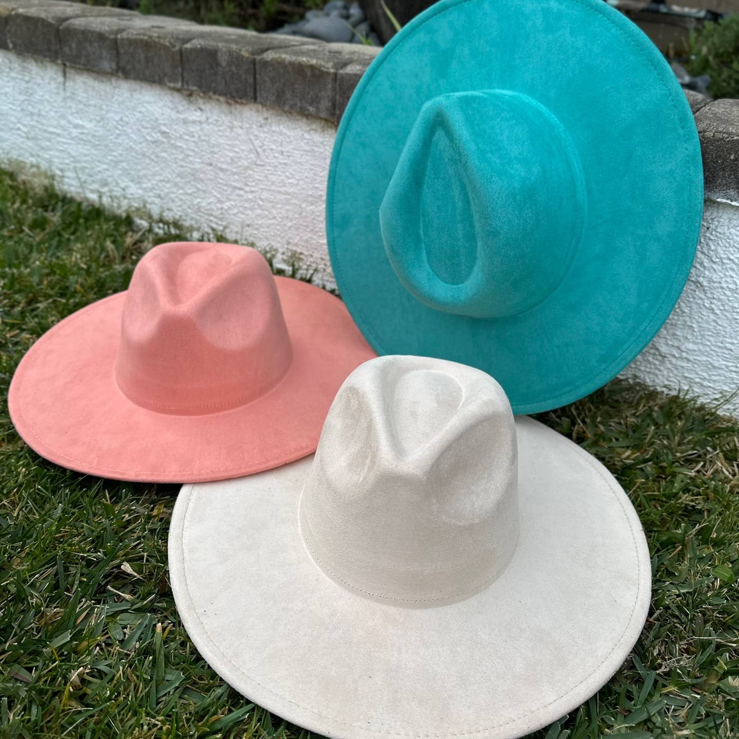 Queens INC - Wholesale Fedora - Women's - Fashion Classic Wide Brim Premium Suede Hat5