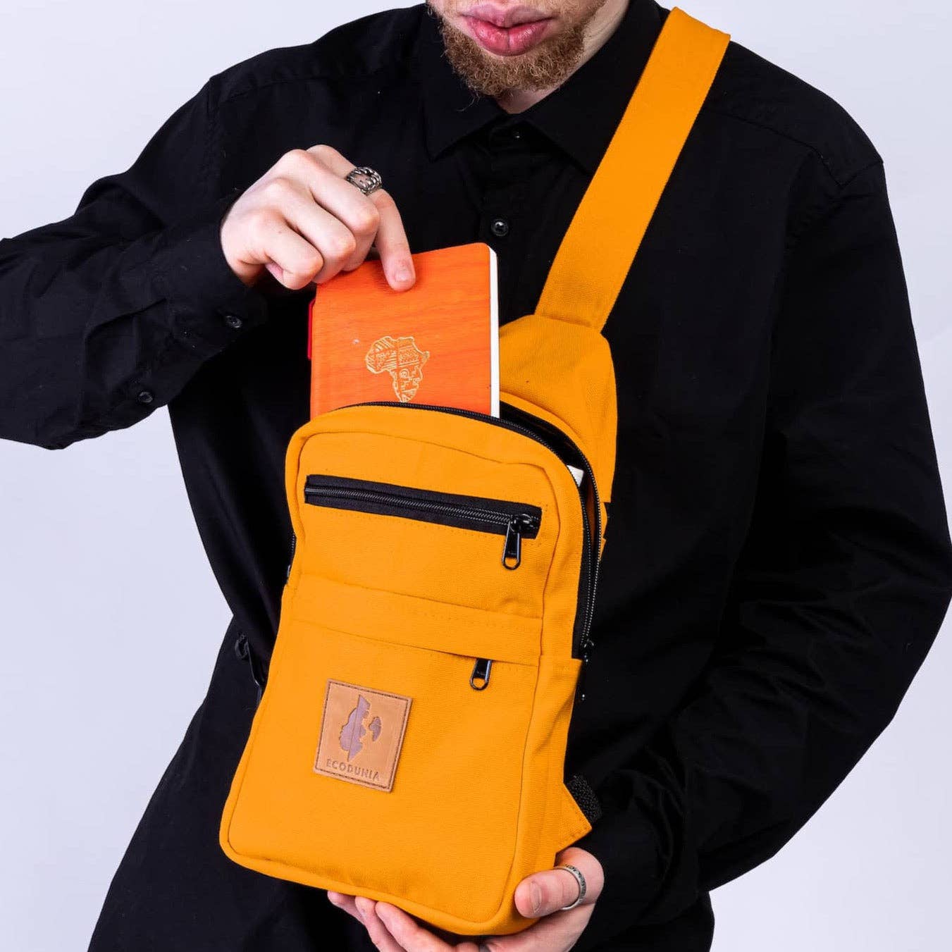 Ecodunia - Wholesale Crossbody Bag - Unisex - Large Canvas Crossbody Sling Bags |  Umoja22