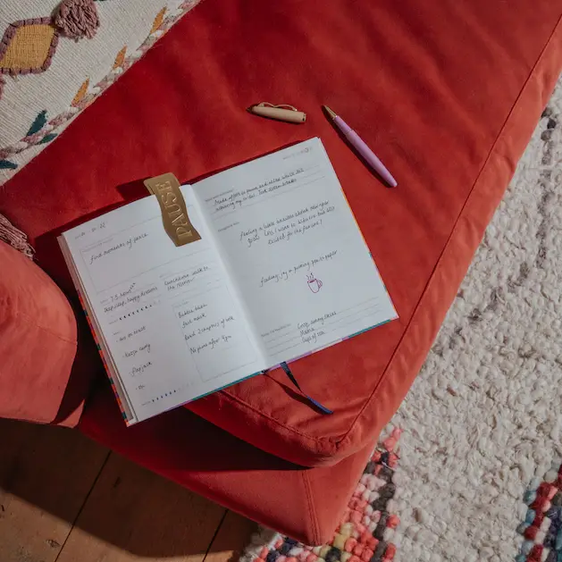 Papier - Wholesale Bookmark - Brass Bookmark - Pause 4