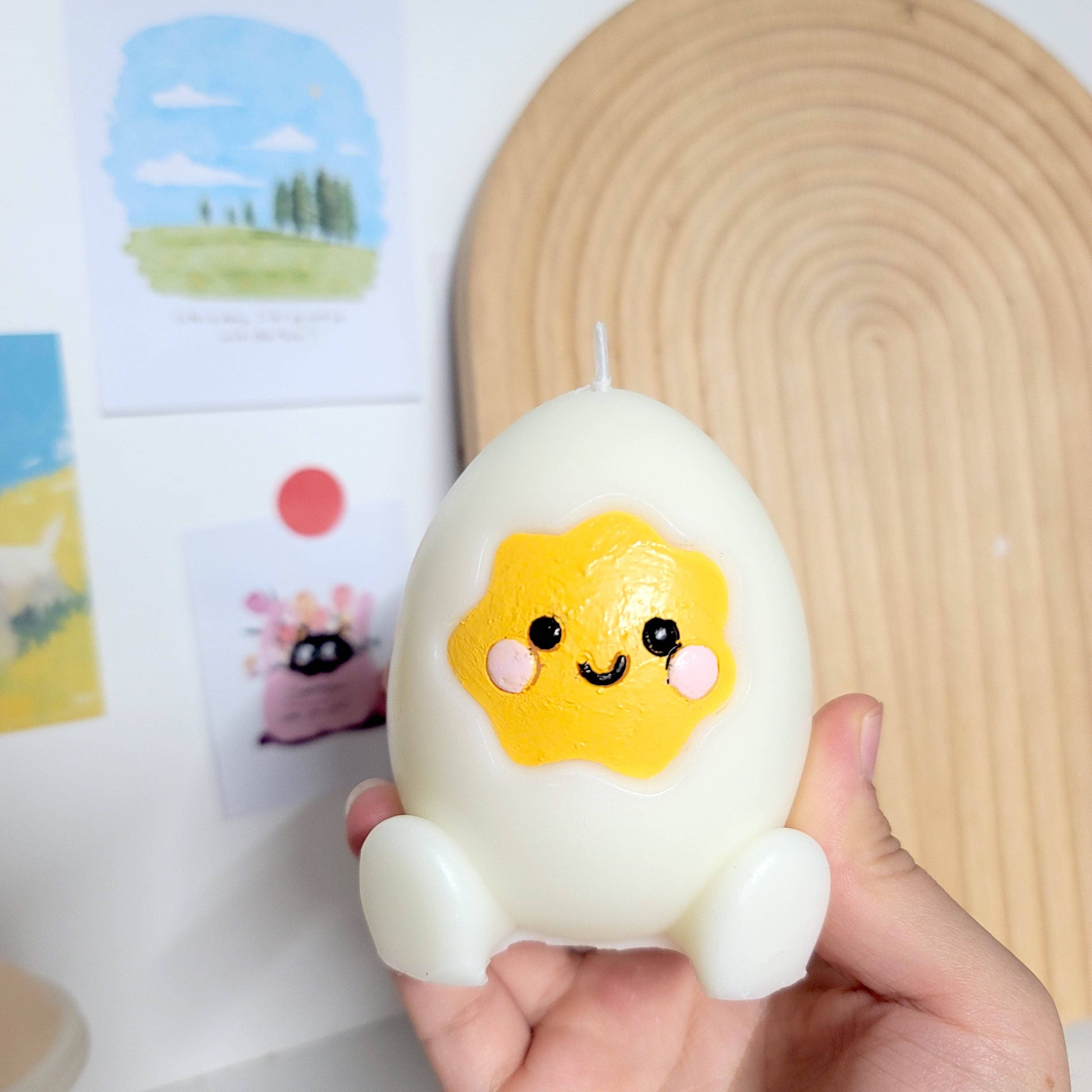 Big Fan Art Studio Inc. - Wholesale Novelty Candle - Egg Buddy Candle1