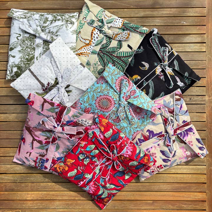 Muno - Wholesale Sleepwear Set - Women's - Black Jungle Indian Cotton Pyjama Set # White Lotus5