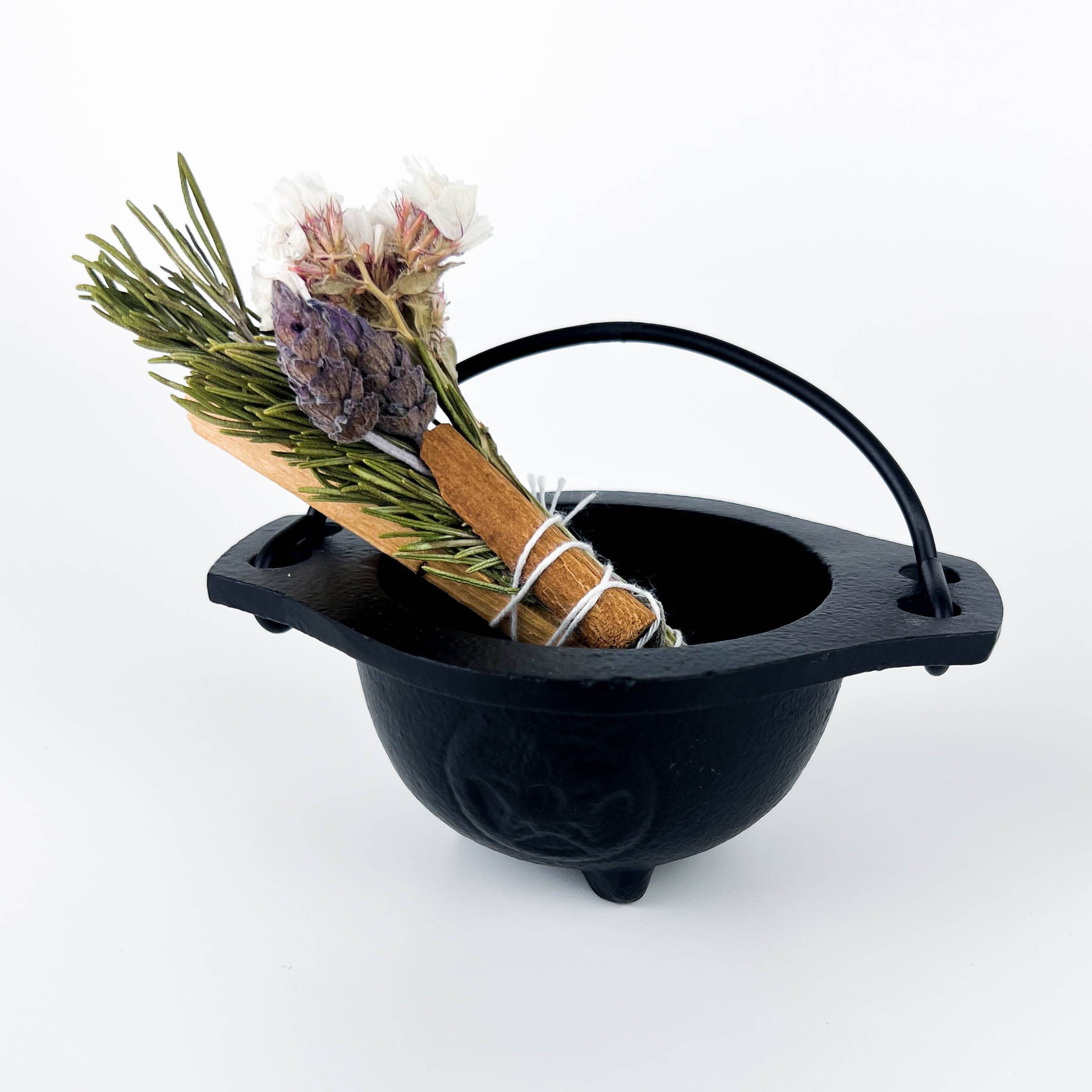 GREENROOTS USA LLC - Wholesale Incense Holder - Pentagram Cast Iron Cauldron 3"D6