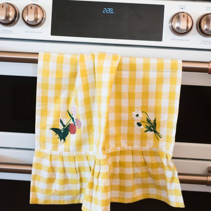 Galley and Fen - Wholesale Tea Towel - Yellow Ruffled Gingham Dish Towel