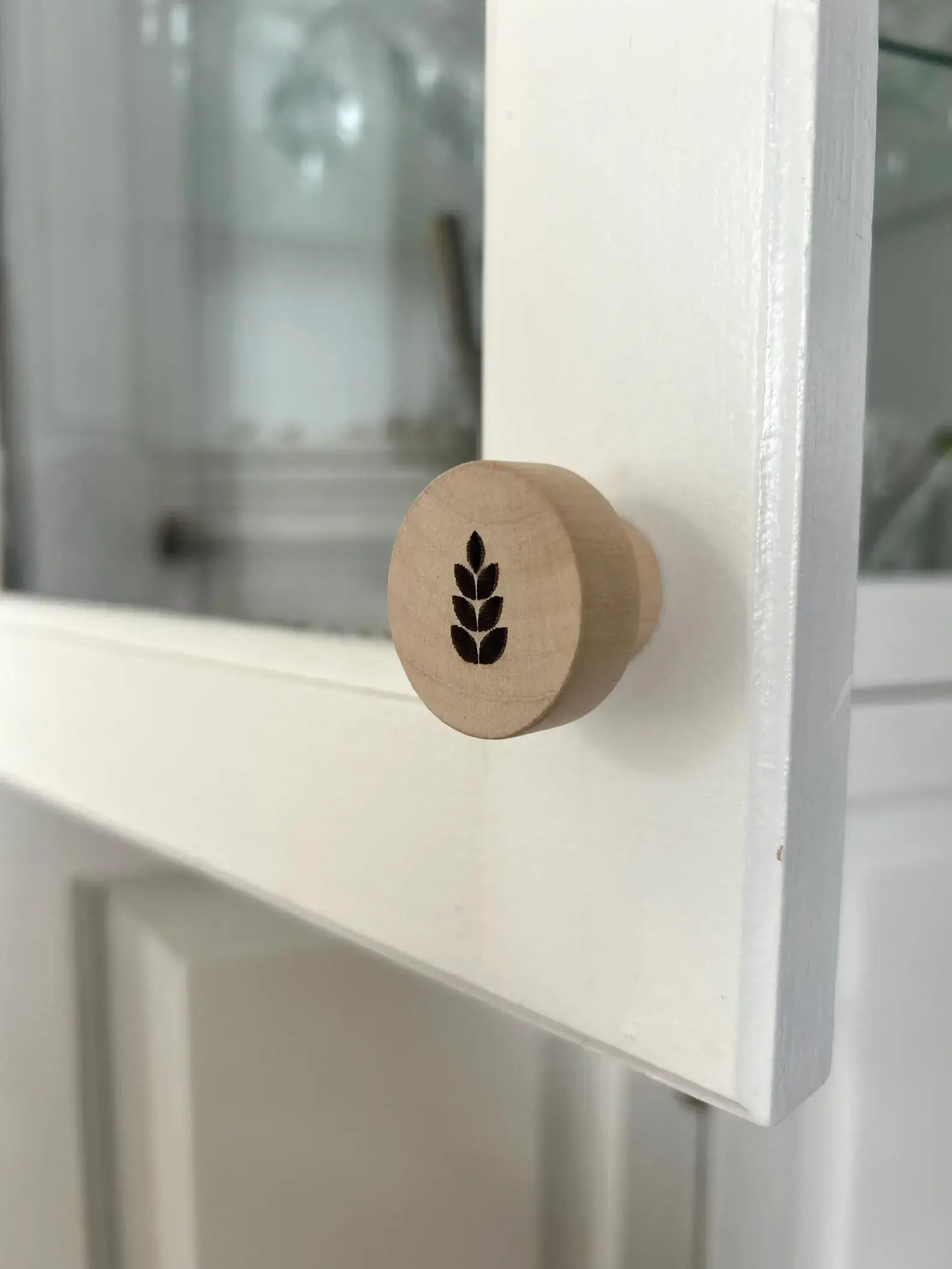 Atelier HM Design - Wholesale Knob/Pull - Set of 6 minimalist knobs for dresser, 35mm x 25mm5