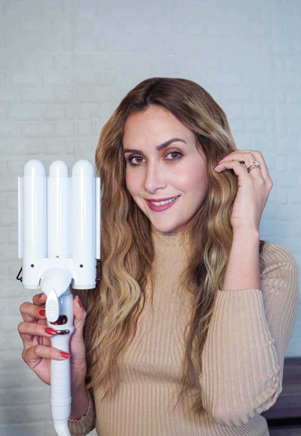 Hvid Triple Barrel Clip Curling System for engroshandel på Faire8