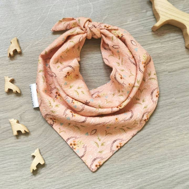 Wafelsjaal met bloemenwafel „the thrill” voor wholesale door Les p'tits Cez