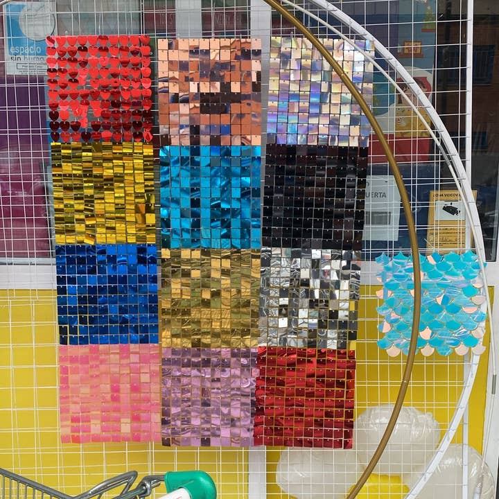 Mis Globos - Wholesale Decorative Panel - * Sequin panel (shimmer wall) 30 x 30