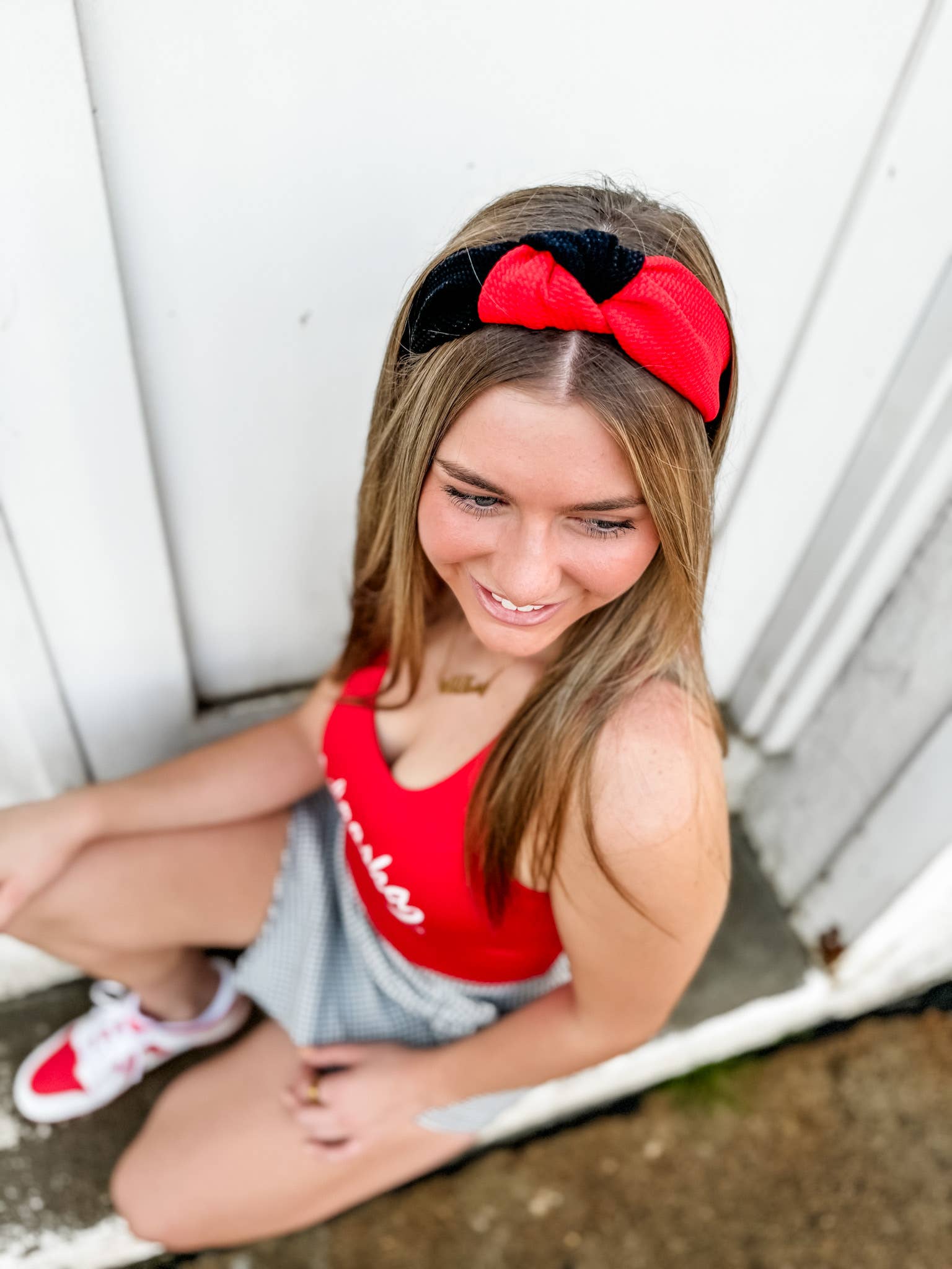 Ruby Red Threads – Bandana - Mulher por atacado – Faixa de cabeça estruturada preto/vermelha em dois tons2