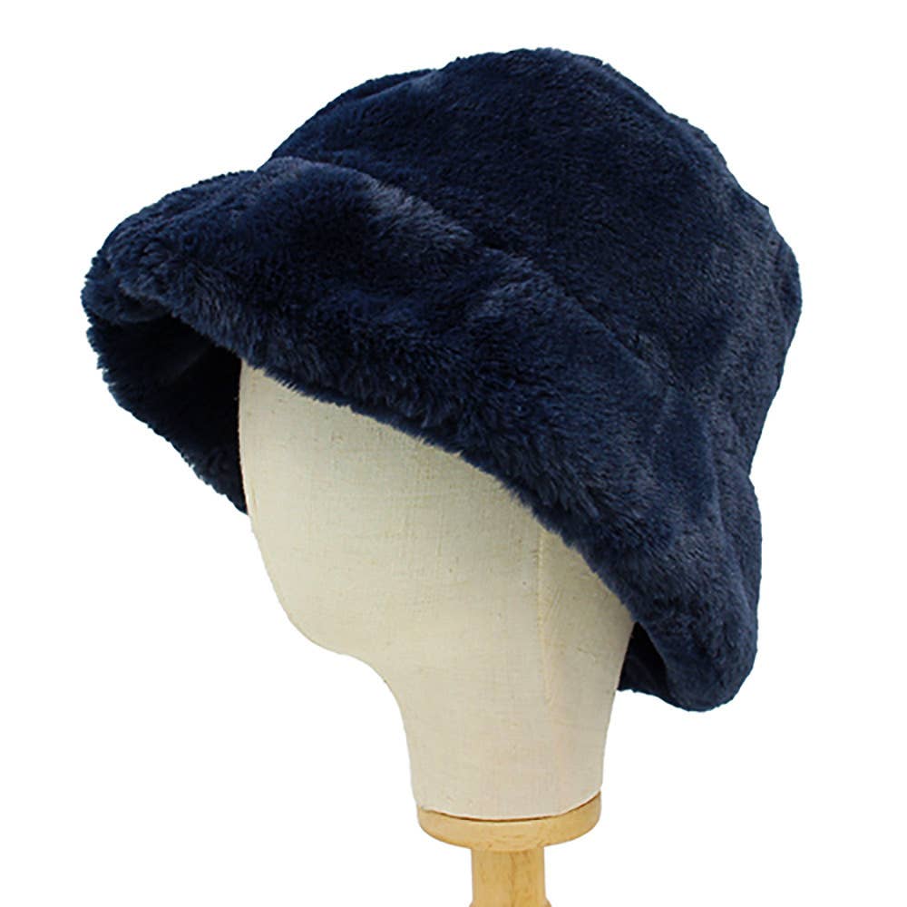 Sensibling Corp. - Vendita all'ingrosso Cappello da pescatore - Donna - Cappello secchiello in pelliccia sintetica11