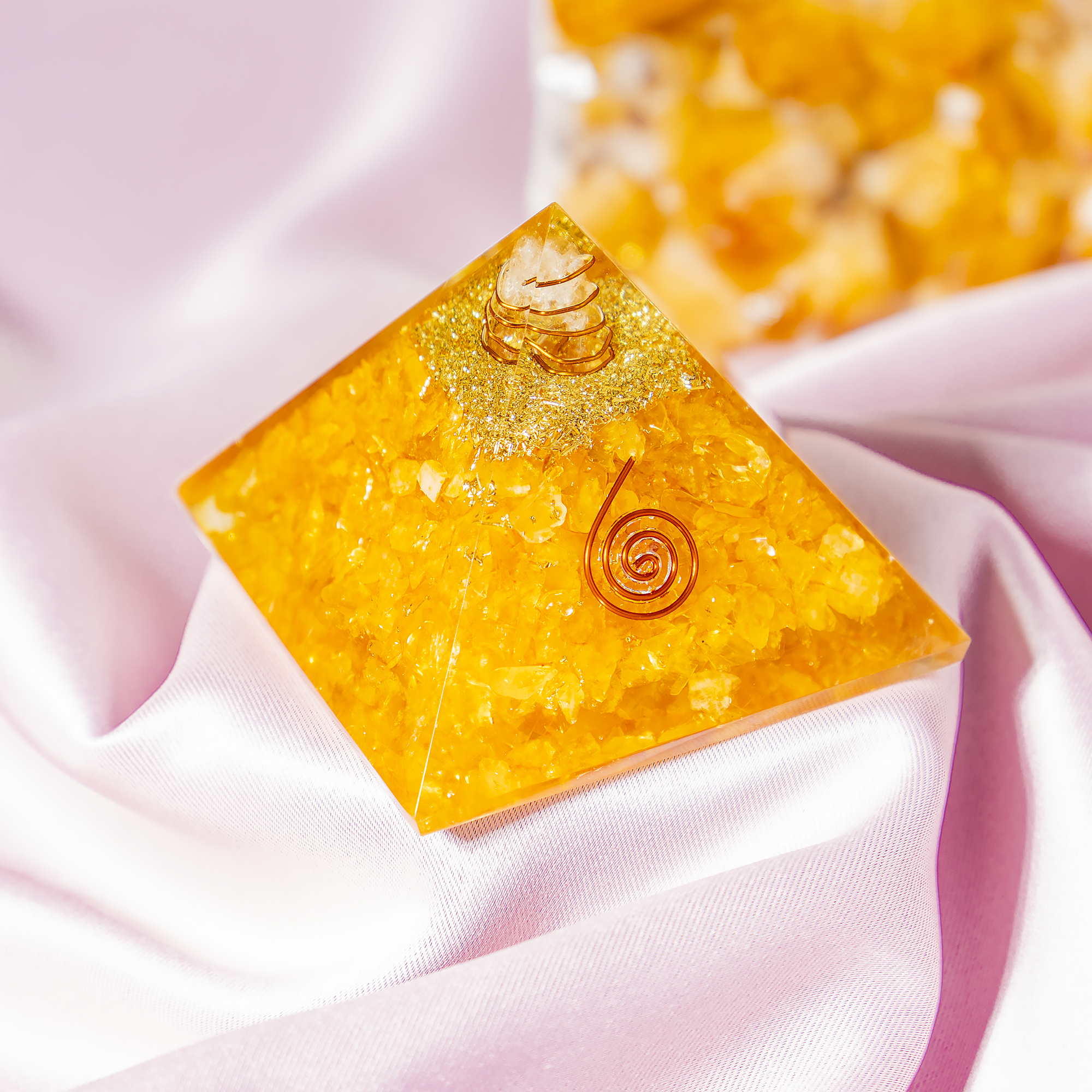 Soothing Crystals - Wholesale Spiritual Stone/Crystal - Orgone Pyramid | Citrine Pyramid | Crystal Energy Pyramid3
