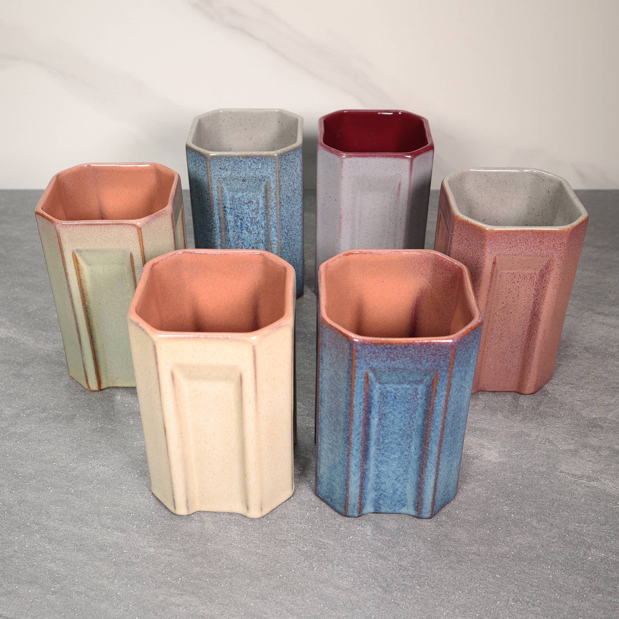 HOLD SUPPLY - Wholesale Drinking Glass/Cup - Green and Red 16 oz Square Indented Stoneware Ceramic Cup4