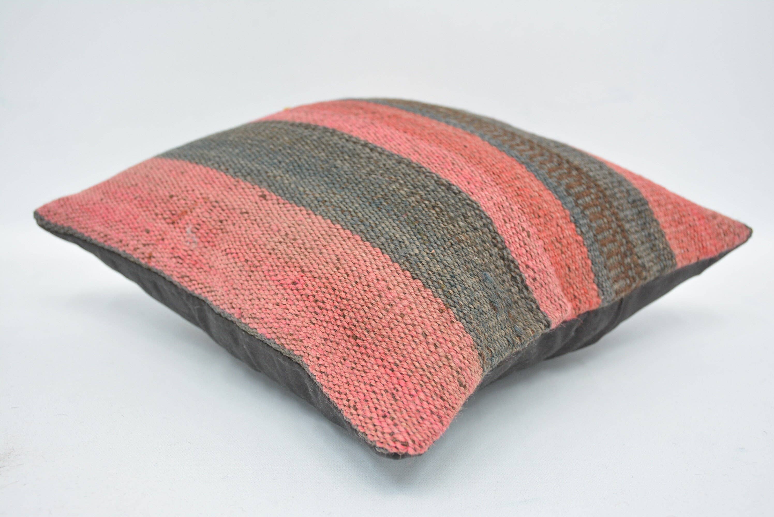 Kilim Pillow Decors – wholesale Throw pillow cover – Antique & Gothic Home Decor Pillows and Covers5