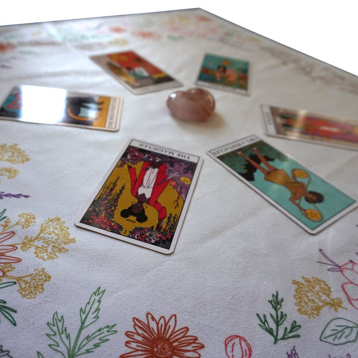Hidden Crystal Tarot - Wholesale Tarot Cards - Kitchen Witch Herbology, Smoke Cleansing, Altar-Tarot Cloth11