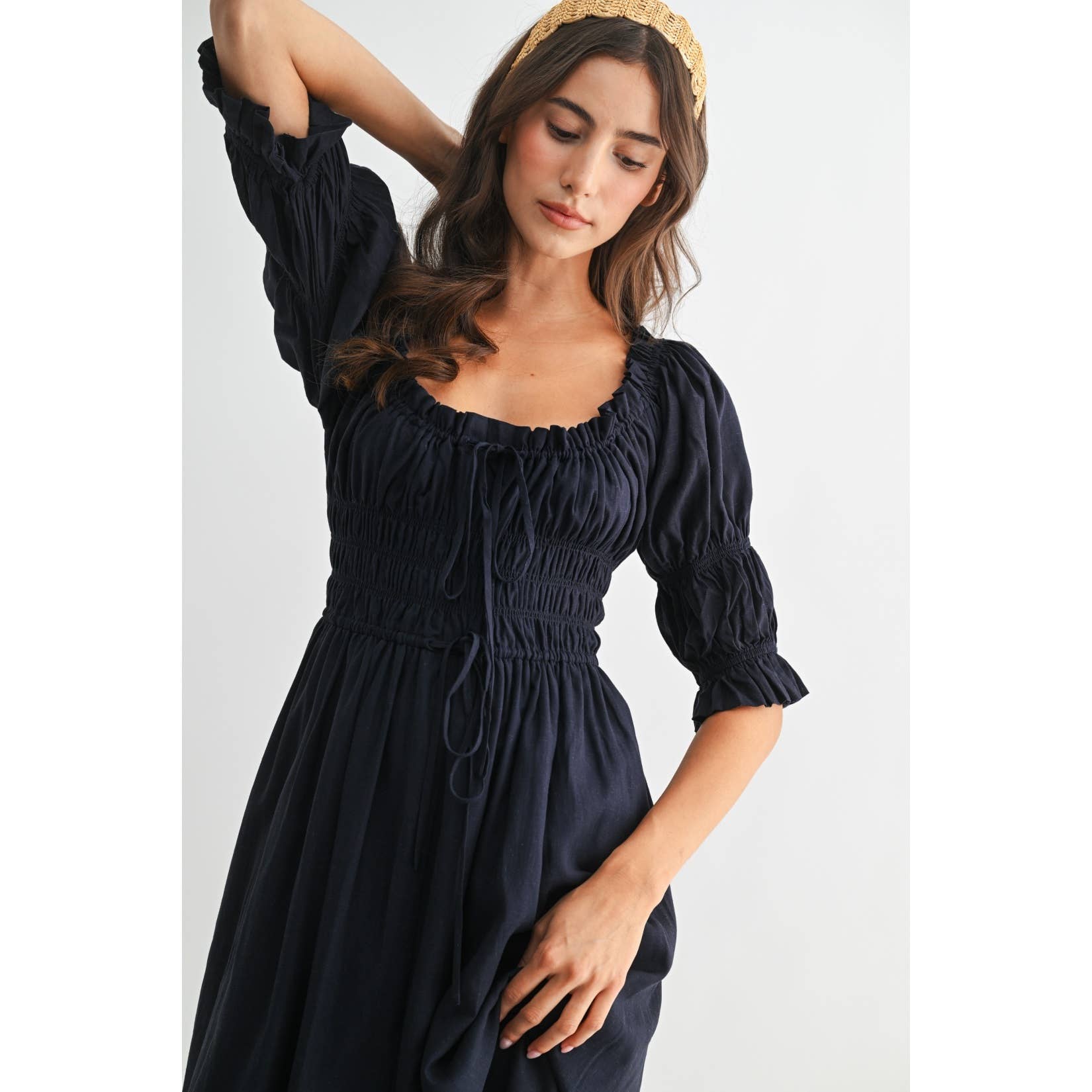 Camellia - Vente Robe – femme - ROBE MIDI ÉPAULES DÉNUDÉES SMOCKÉE AVEC JUPE PLISSÉE5