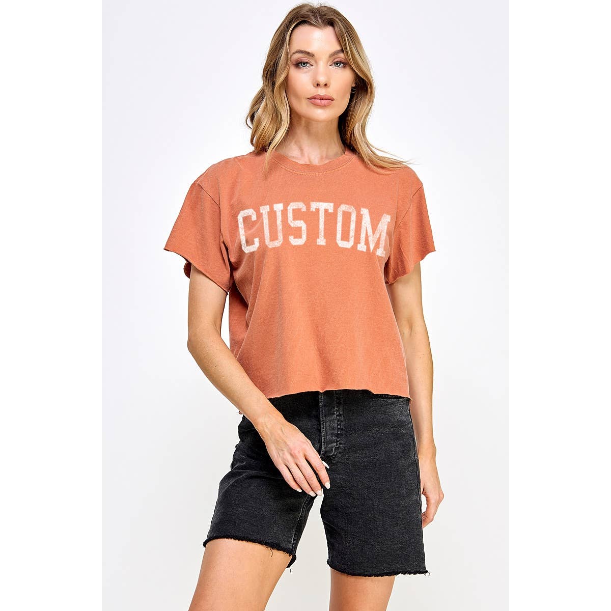 Illustrated Society – wholesale T-shirts med screentryck – Dam – Custom vintage crop top med tryck6