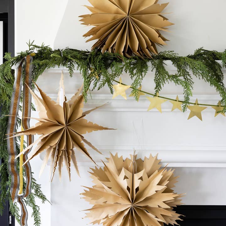 My Mind’s Eye - Venta al por mayor Decoración navideña - MEM1003 - Set de bolsas de papel Kraft con forma de abanico con recuerdos de Navidad6