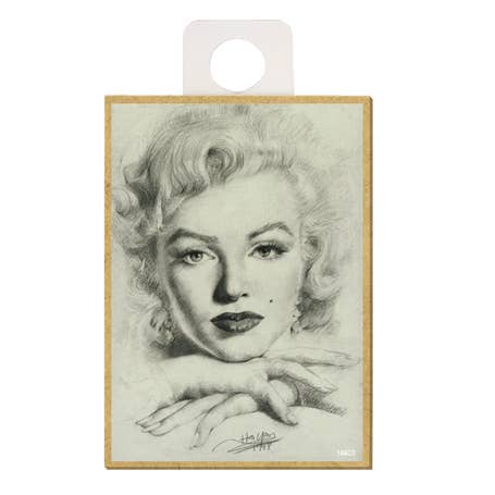 SJT Enterprises, Inc. - Wholesale Magnet - Marilyn Monroe (close up, resting chin on hands)