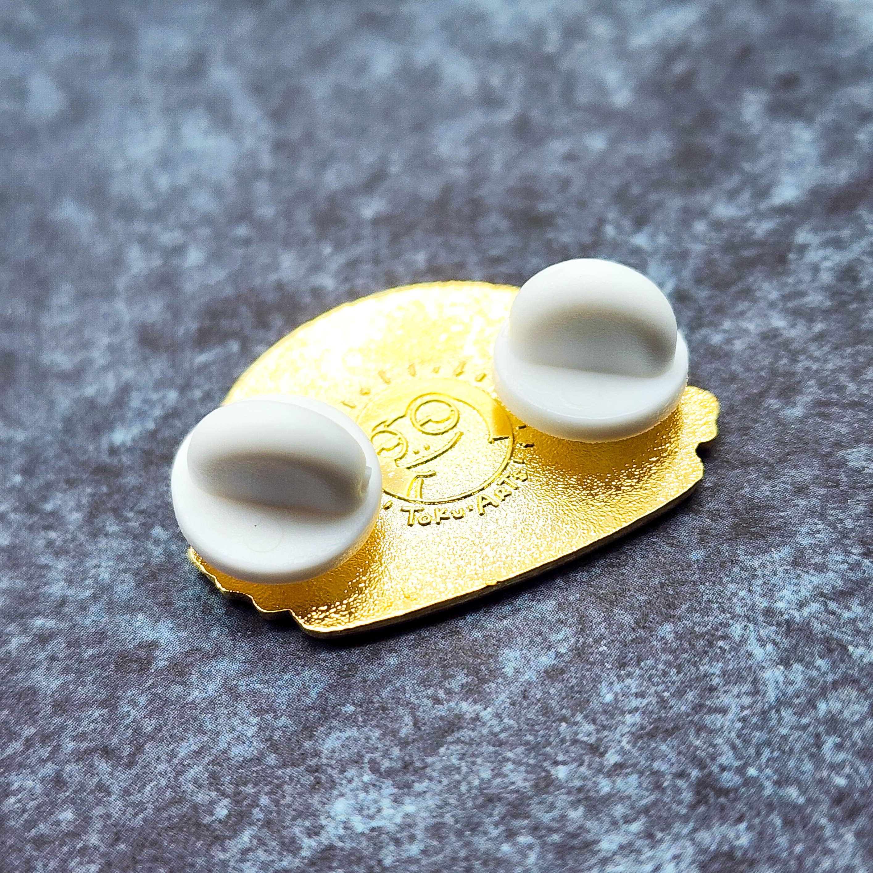 Toku Arts - Wholesale Lapel Pin/Button - Late Night Chicken Sammy Enamel Pin3