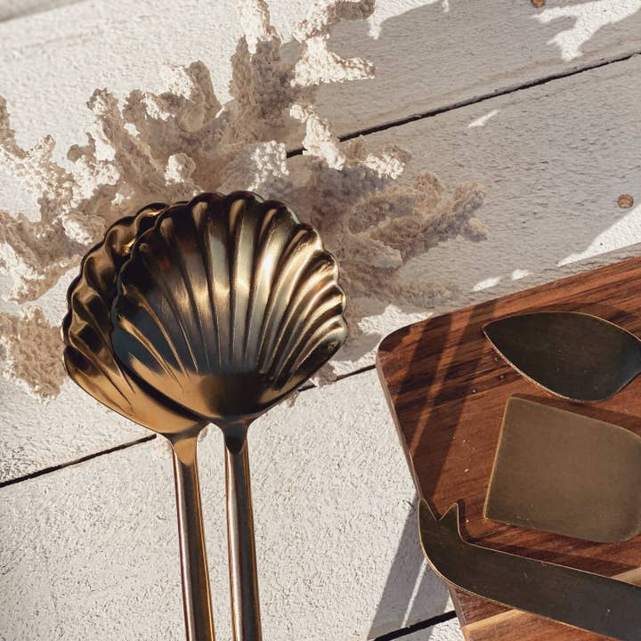 saide. - Wholesale Serving utensil - gold clam shell salad servers | set8