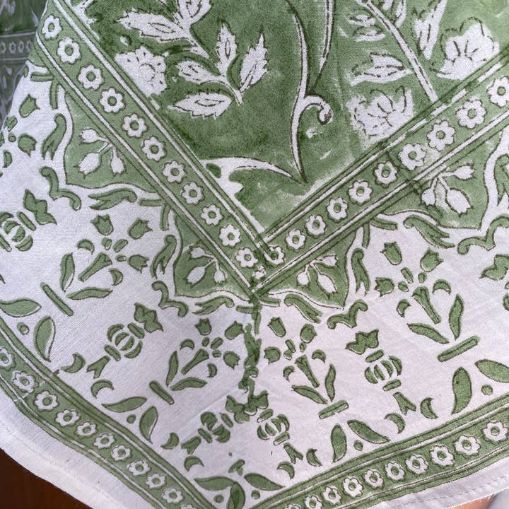 Fabricrush - Vente Nappes - Nappe en coton imprimé à la main vert poire3