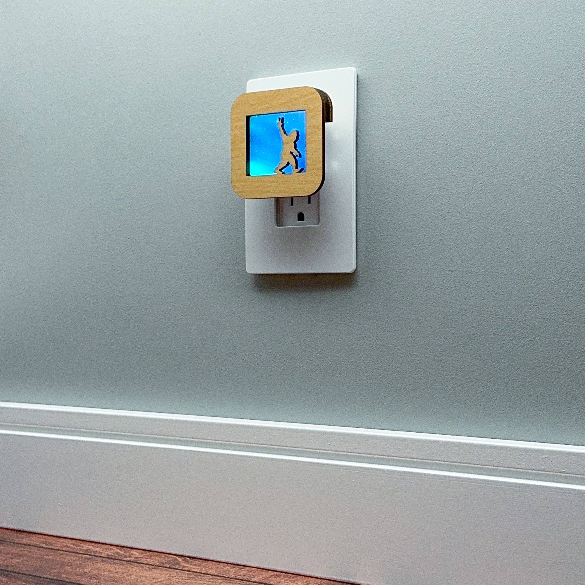 Swaplights Night Lights - Vente Veilleuses - Veilleuse Bigfoot Peace Out4