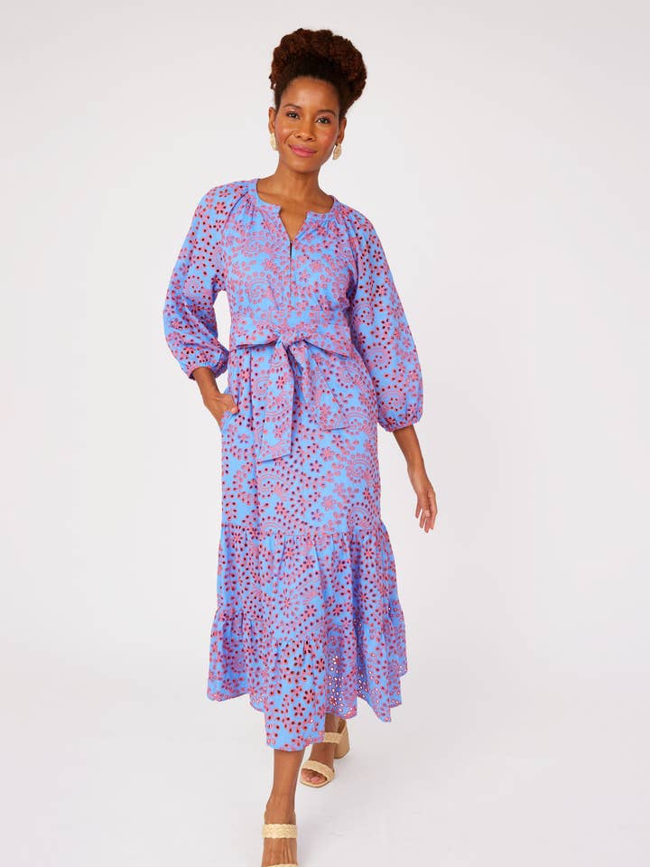 Vestido Elise Azul e Rosa Jasmine Eyelet por atacado de Abbey Glass