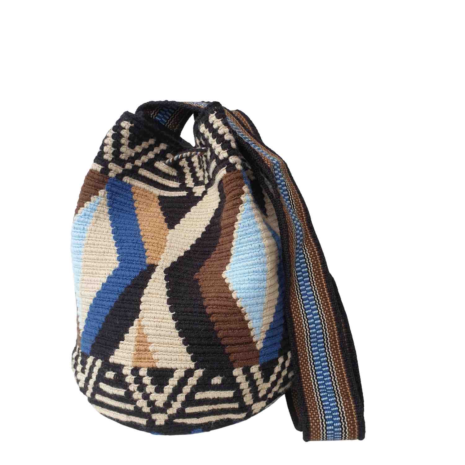 Lombia + Co. – Engroshandel Crossbodytaske - Dame – Bedst sælgende Etnisk WAYUU Mochila (Guariche Størrelse M)1