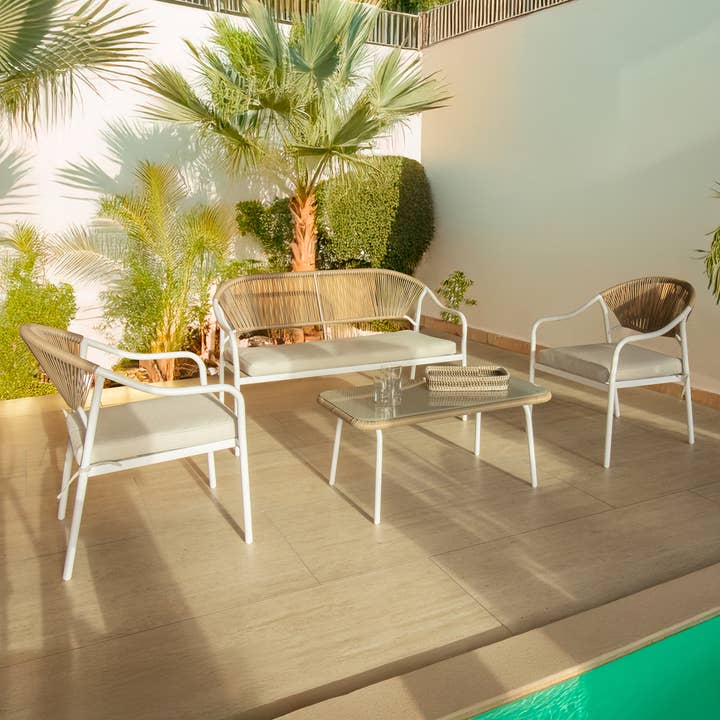 Now's Home - Wholesale Patio Set - WHITE STEEL AND SYNTHETIC RATTAN GARDEN SET SANTORINI