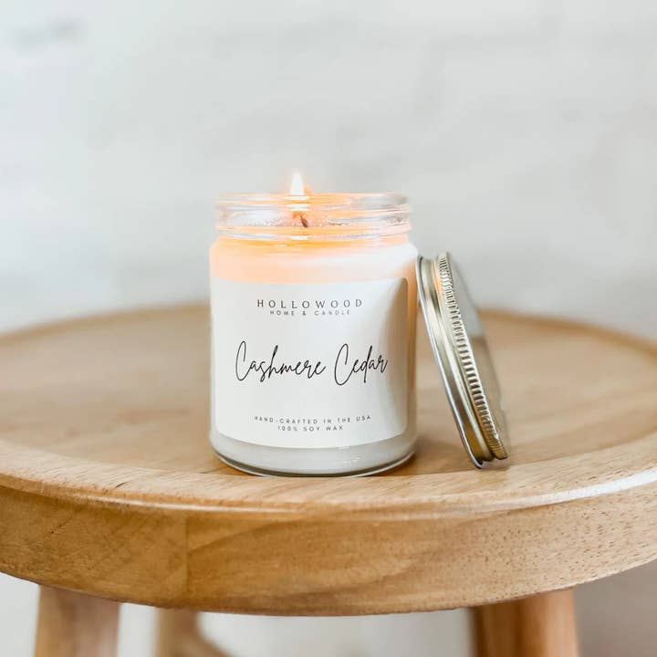 Hollowood Home and Candle - Wholesale Jar/Filled Candle - CASHMERE CEDAR | HOLIDAY CANDLE | 100% SOY WAX | 8 OZ