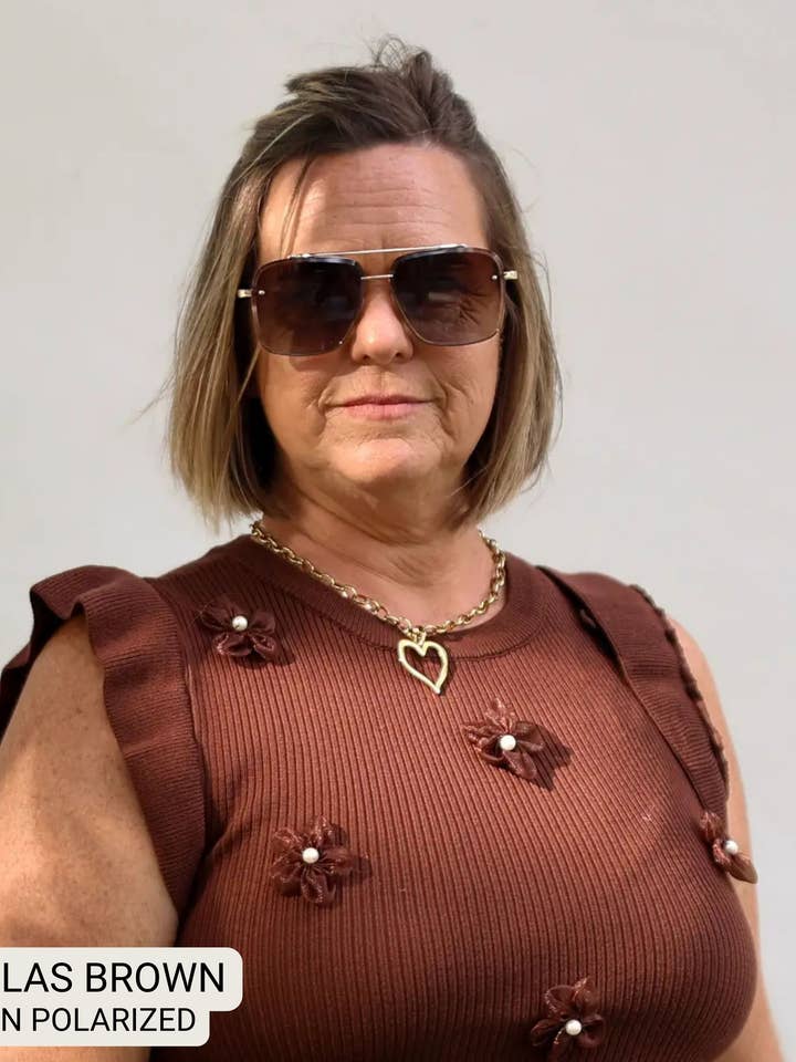 Dallas - Women's Modern Aviator Sunglasses for wholesale by DAX Eyewear