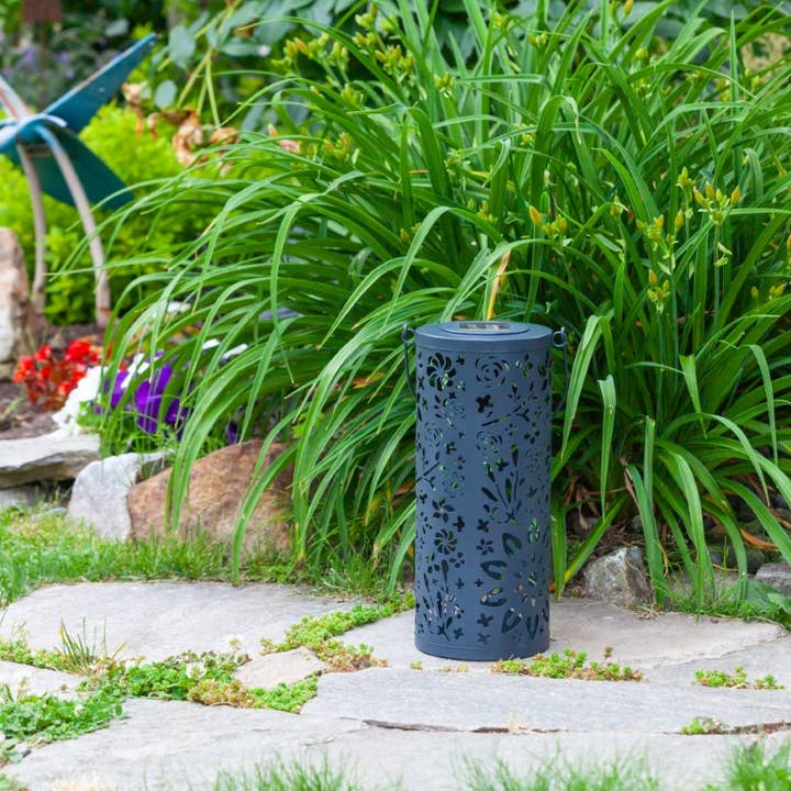 Allsop Home & Garden - Venta al por mayor Luces de exterior/césped - Lámpara solar exterior Metal Bloom de 30 cm - Azul medianoche10