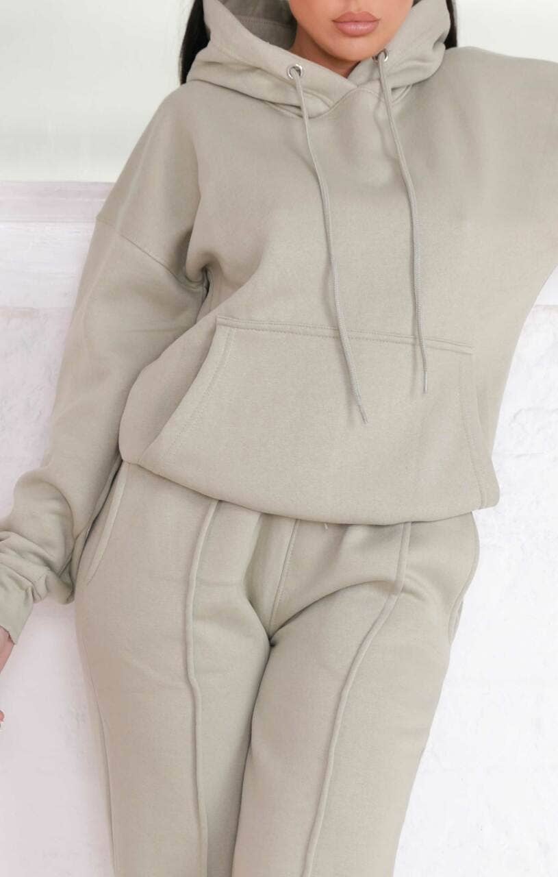 Femme Luxe - Vendita all'ingrosso Completo loungewear - Donna - Completo da casa Sage con cappuccio oversize e cuciture a vita alta con risvolto sul davanti - Martha0