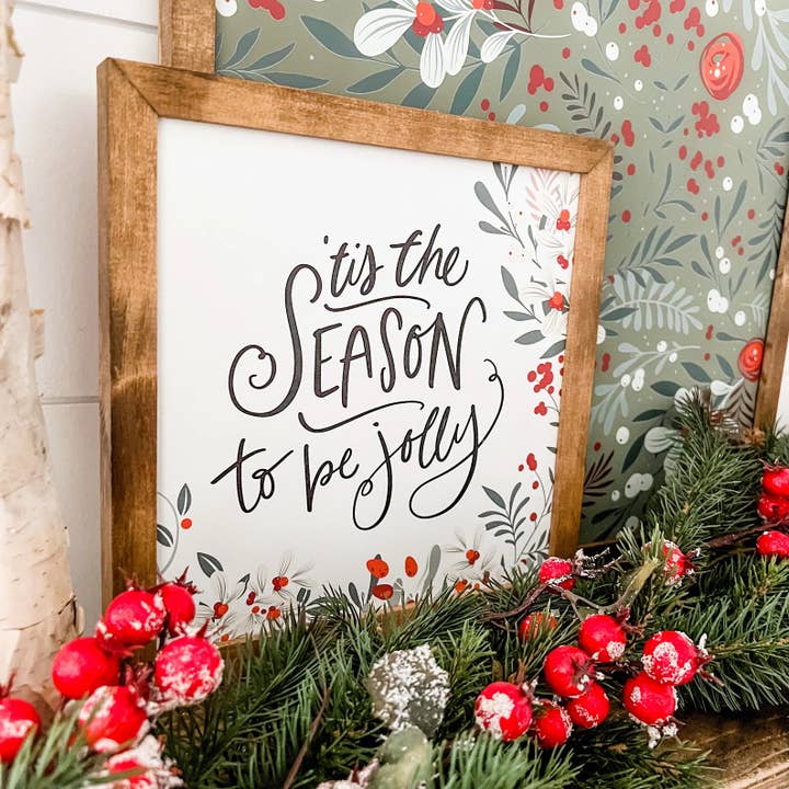 WillowBee Signs & Designs - Wholesale Sign - Christmas Sayings with Winter Berries