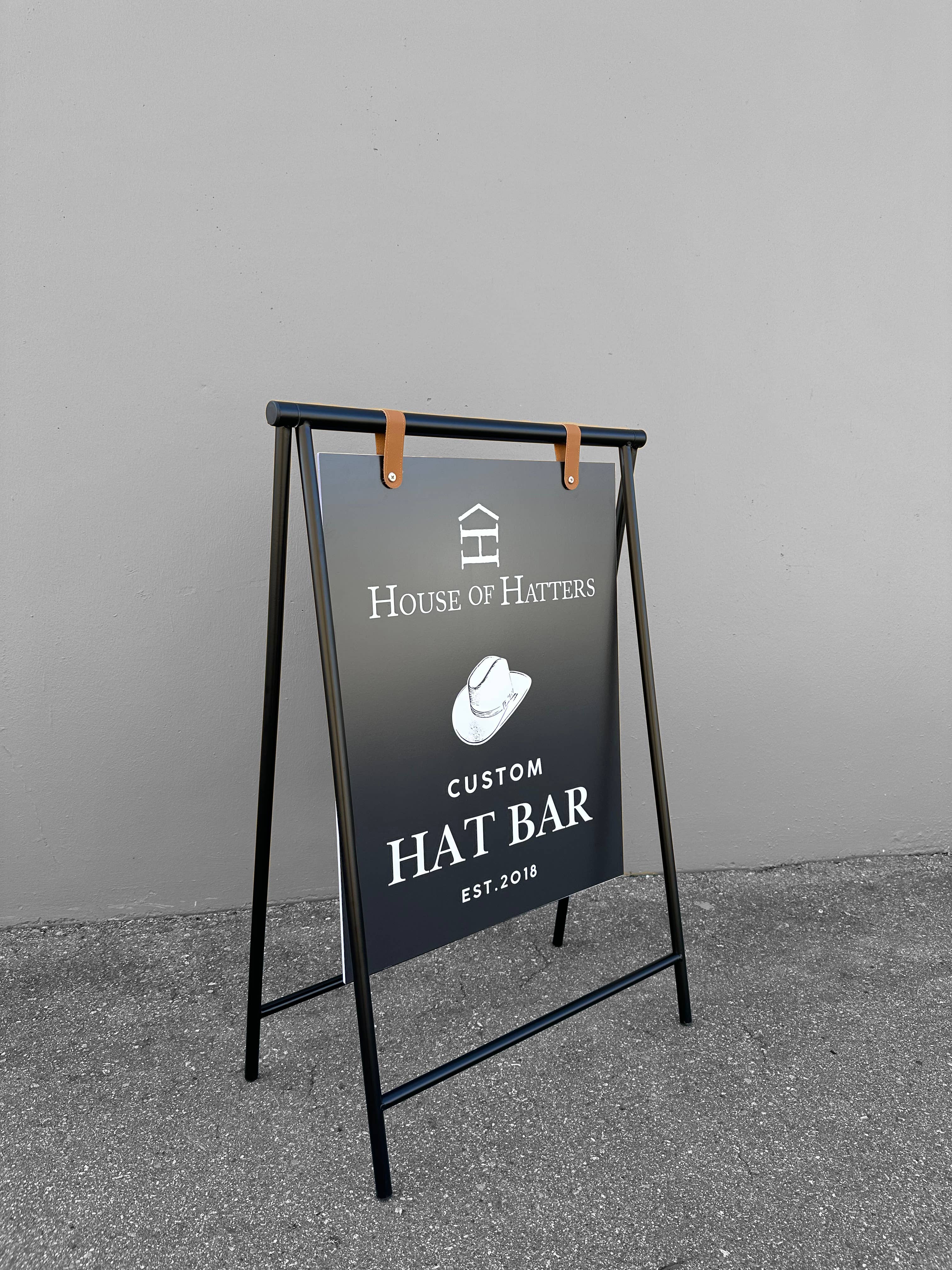 DisplayCanada - Vente Enseigne d'extérieur - Panneau de trottoir en métal en A 22" x 28" avec panneau en PVC9