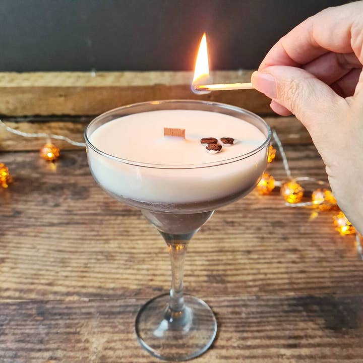 Afewhometruths - Wholesale Novelty Candle - Vegan Handmade Espresso Martini Scented Cocktail Candle