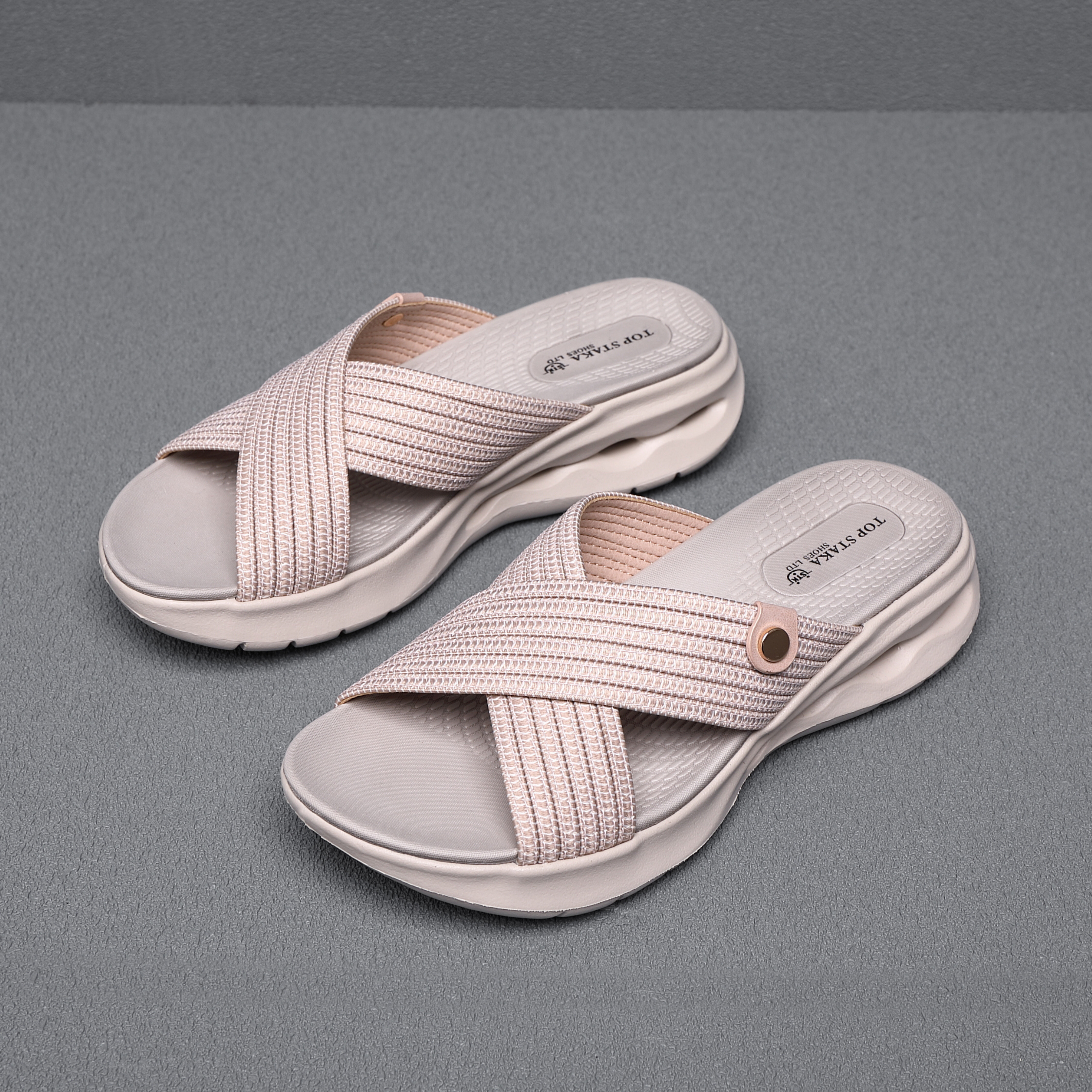 Top Staka – wholesale Slides – Women’s – 842 Women Criss-Cross Sports Slides13