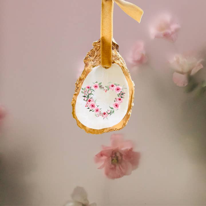 Adorno en forma de corazón de rosas con forma de concha de ostra para venta al por mayor de Willett and Co
